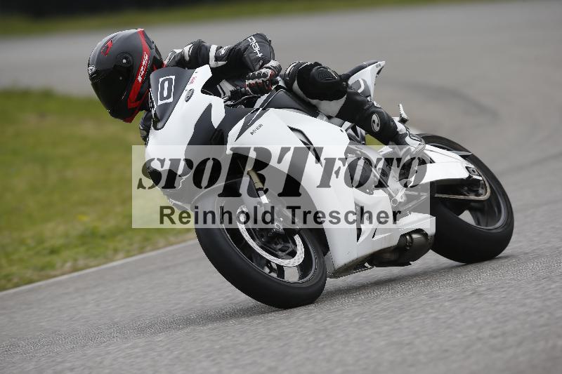 /Archiv-2024/12 19.04.2024 Discover the Bike ADR/Race 3/40